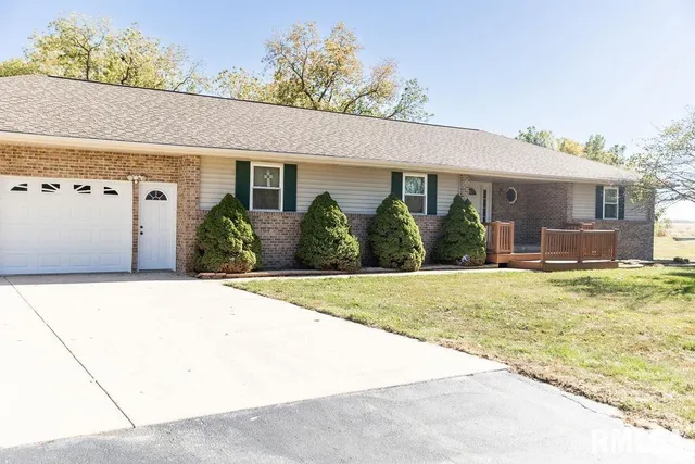 $185,000 | 601 Lincoln Street, St. David, IL 61563