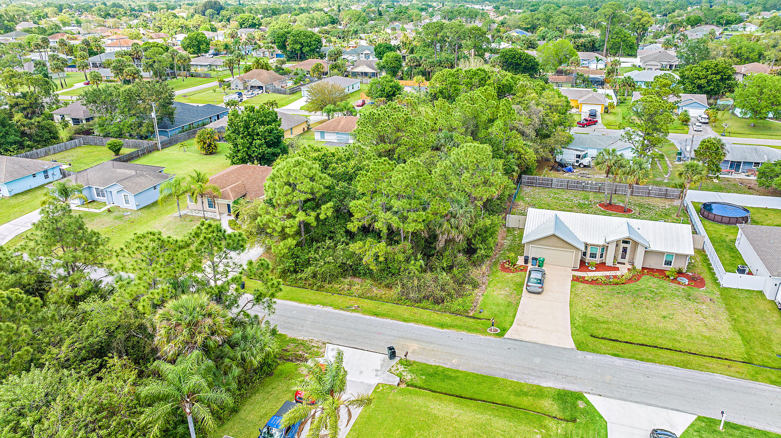 1241 Southwest Herald Road Port St. Lucie, FL 34953 - Photo 8 of 8 1241 SW Herald Rd-4