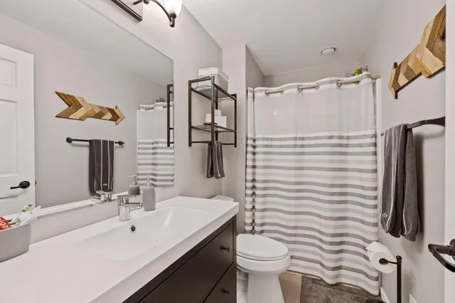 $399,900 | 13233 Williamsberg Drive, Savage, MN 55378