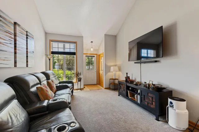 $399,900 | 13233 Williamsberg Drive, Savage, MN 55378