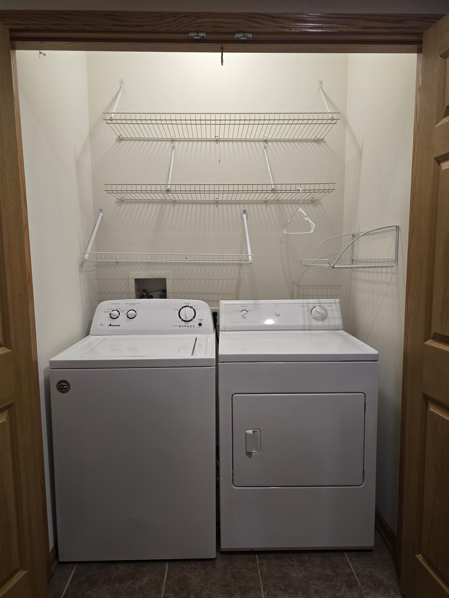 7593 Magnolia Trail Cherry Valley, IL 61016 - Photo 26 of 32 a utility room with dryer and washer