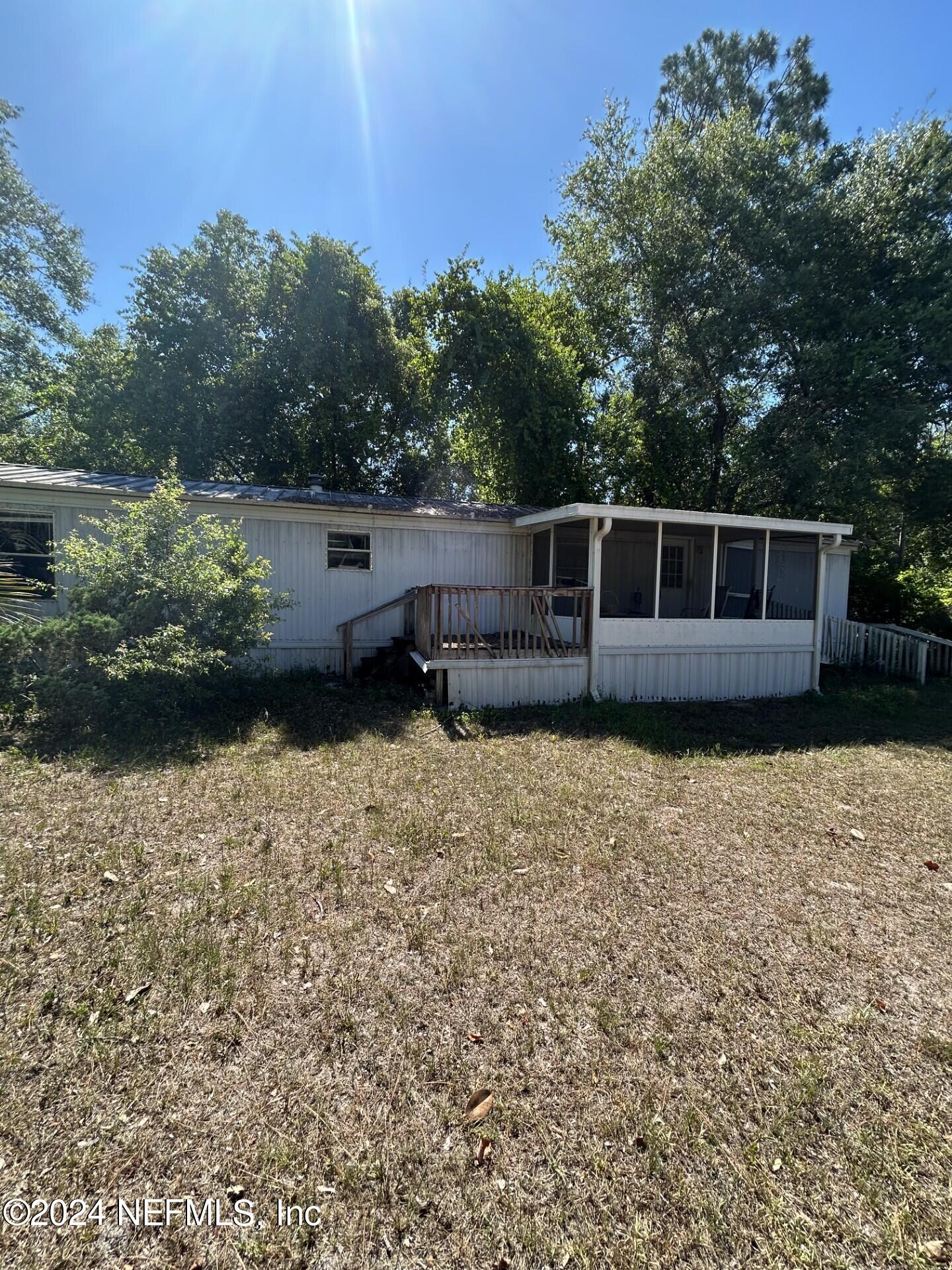 109 Sportsman Road Satsuma, FL 32189 - Photo 2 of 14 Front view