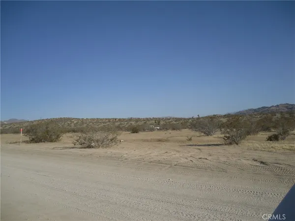 $300,000 | 0 Stoddard Wells Road, Victorville, CA 92395