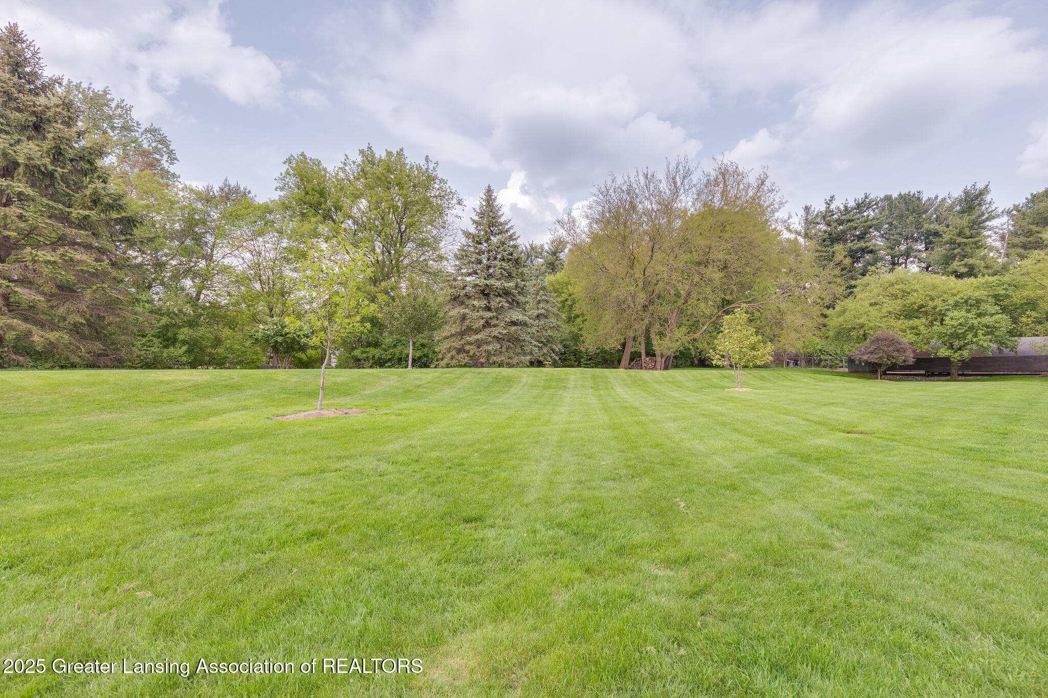 2934 Mt Hope Road, Unit 107 East Lansing, MI 48823 - Photo 22 of 25 2934_Mt_Hope_STACY-26