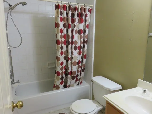 $1,700 | 12129 La Salle Branch, Conroe, TX 77304