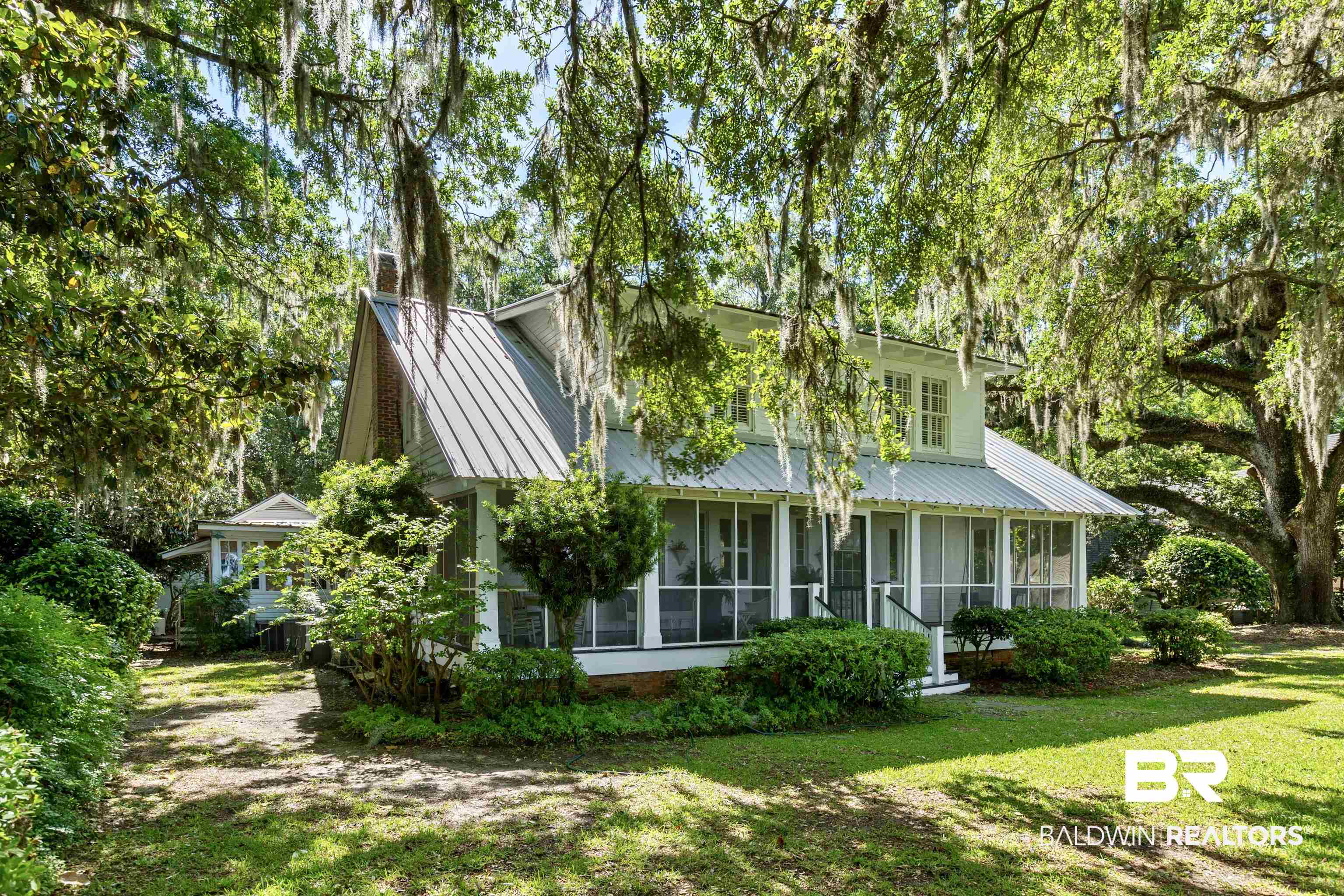 1007 Captain O'Neal Drive Daphne, AL 36526 - Photo 2 of 40