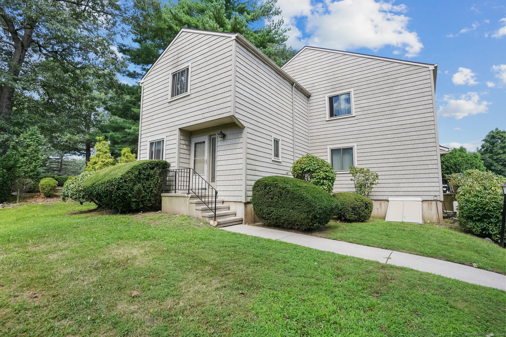 105 Fiddler Green Road, Unit A Stratford, CT 06614 - Photo 1 of 1