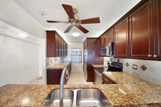 $625,000 | 3100 Northeast 48th Street, Unit PH10, Fort Lauderdale, FL 33308