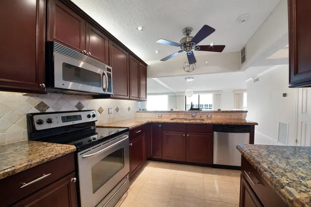 $625,000 | 3100 Northeast 48th Street, Unit PH10, Fort Lauderdale, FL 33308