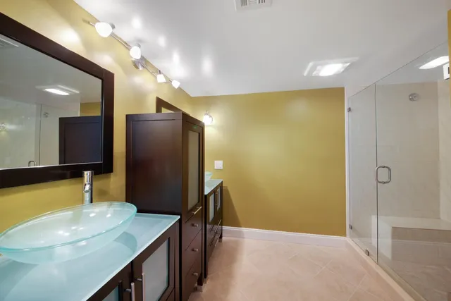 $625,000 | 3100 Northeast 48th Street, Unit PH10, Fort Lauderdale, FL 33308