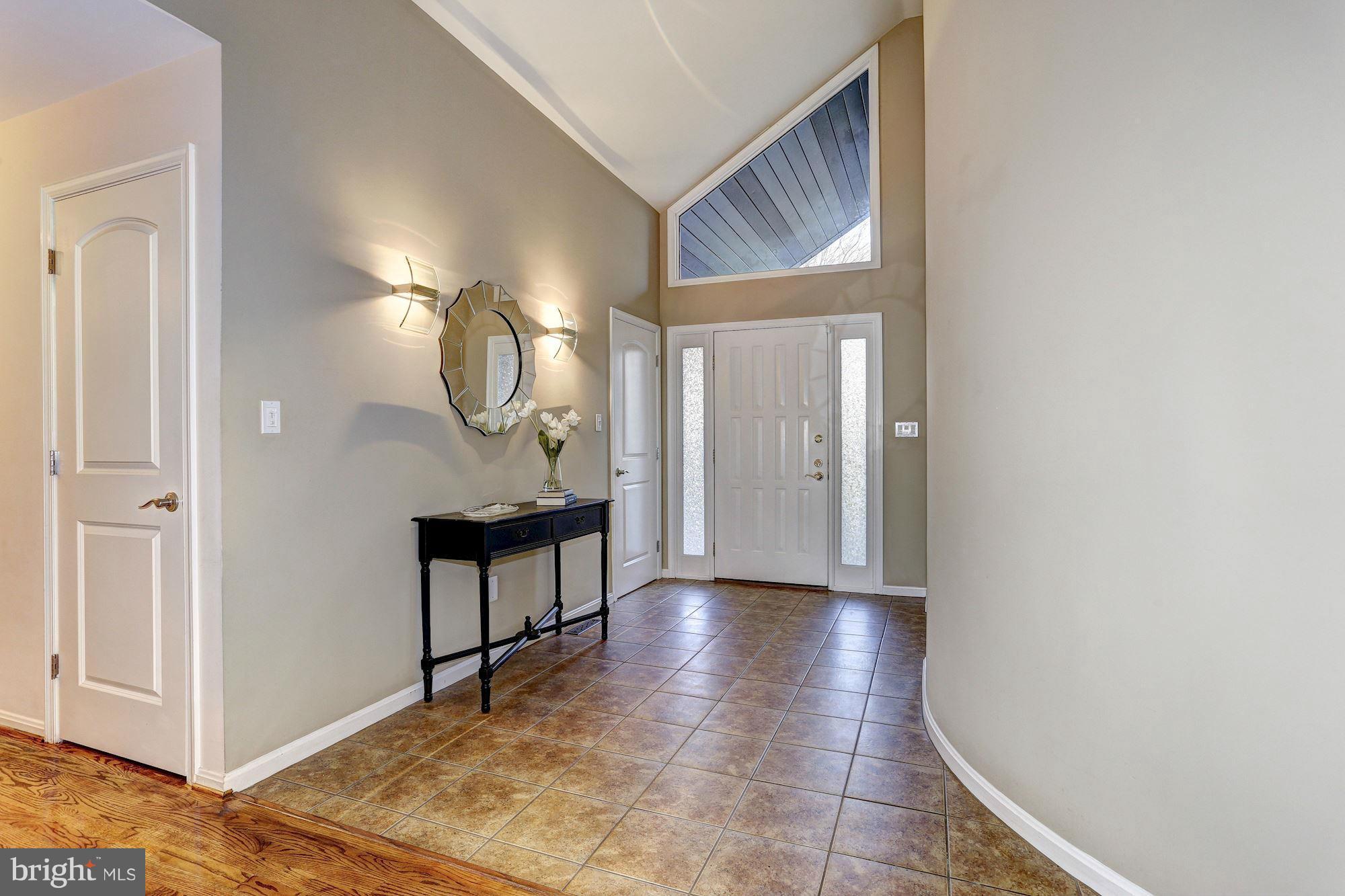 2104 Highland Ridge Drive Phoenix, MD 21131 - Photo 2 of 30 Interior (General)