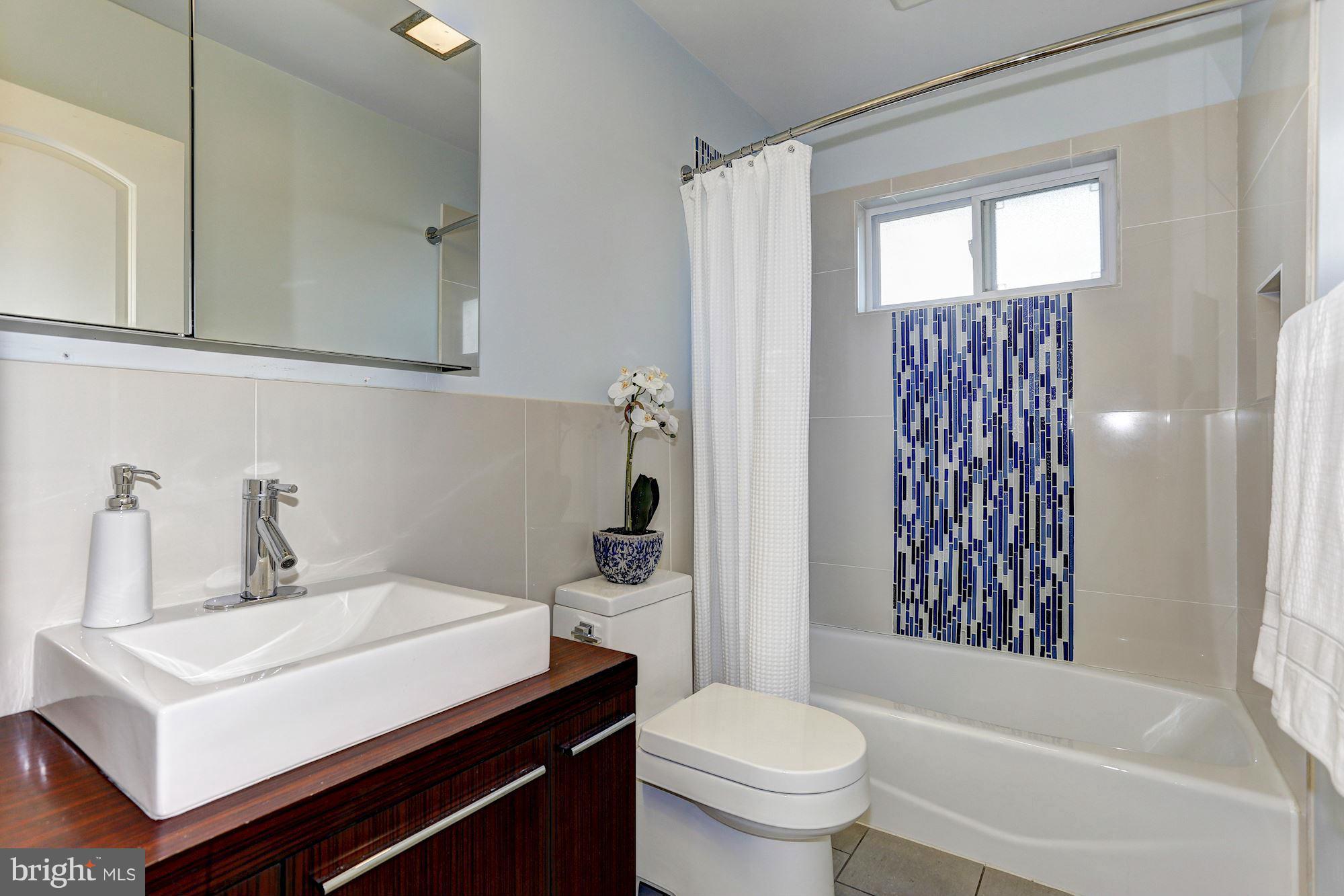2104 Highland Ridge Drive Phoenix, MD 21131 - Photo 17 of 30 Bath