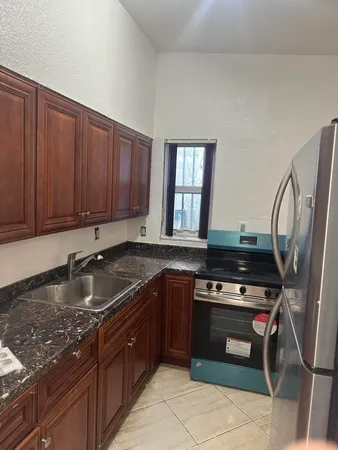 $2,700 | 2140 Northwest 120th Street, Miami, FL 33167