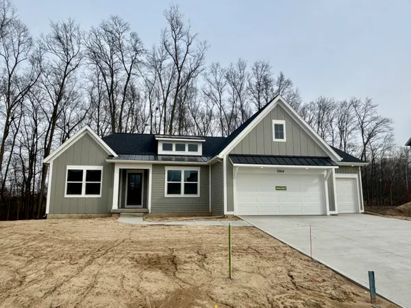 $639,900 | 5964 Claymont Court Southeast, Caledonia, MI 49316