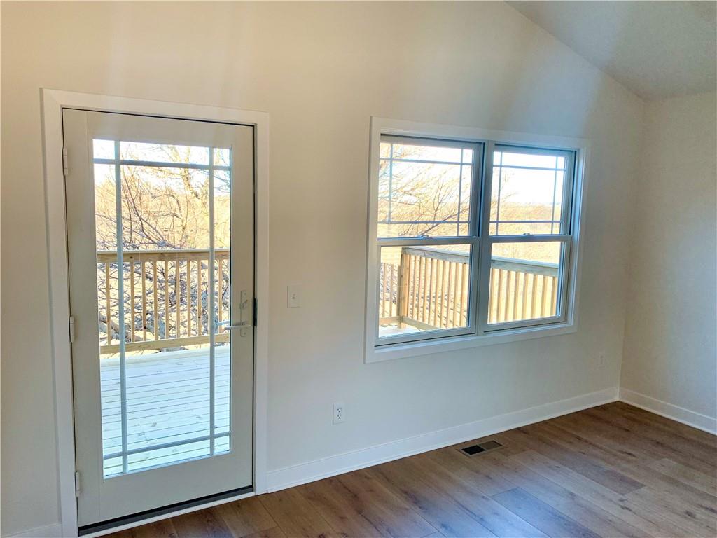 2701 Meadow Ridge Drive St. Joseph, MO 64504 - Photo 15 of 46
