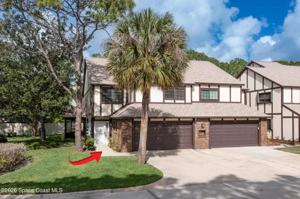 $275,000 | 867 Greenwood Manor Circle, Unit 5E, West Melbourne, FL 32904