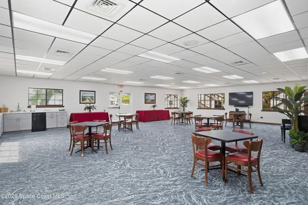$275,000 | 867 Greenwood Manor Circle, Unit 5E, West Melbourne, FL 32904