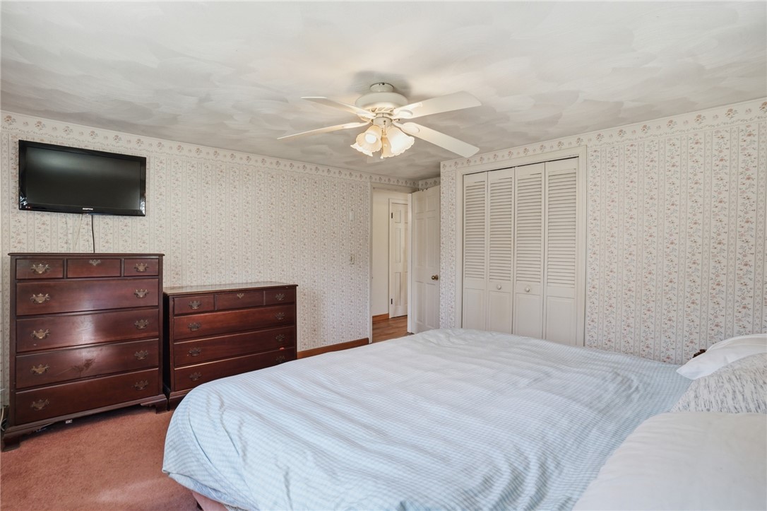 25 Daniel Drive Coventry, RI 02816 - Photo 16 of 37