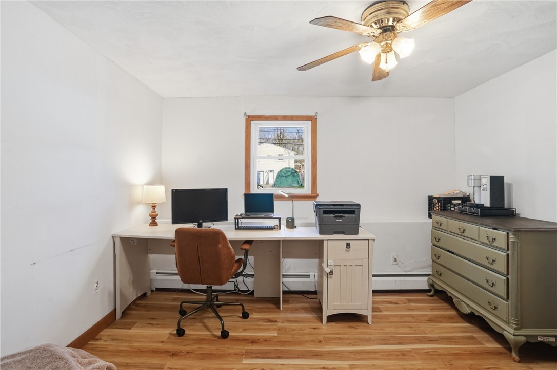 25 Daniel Drive Coventry, RI 02816 - Photo 31 of 37