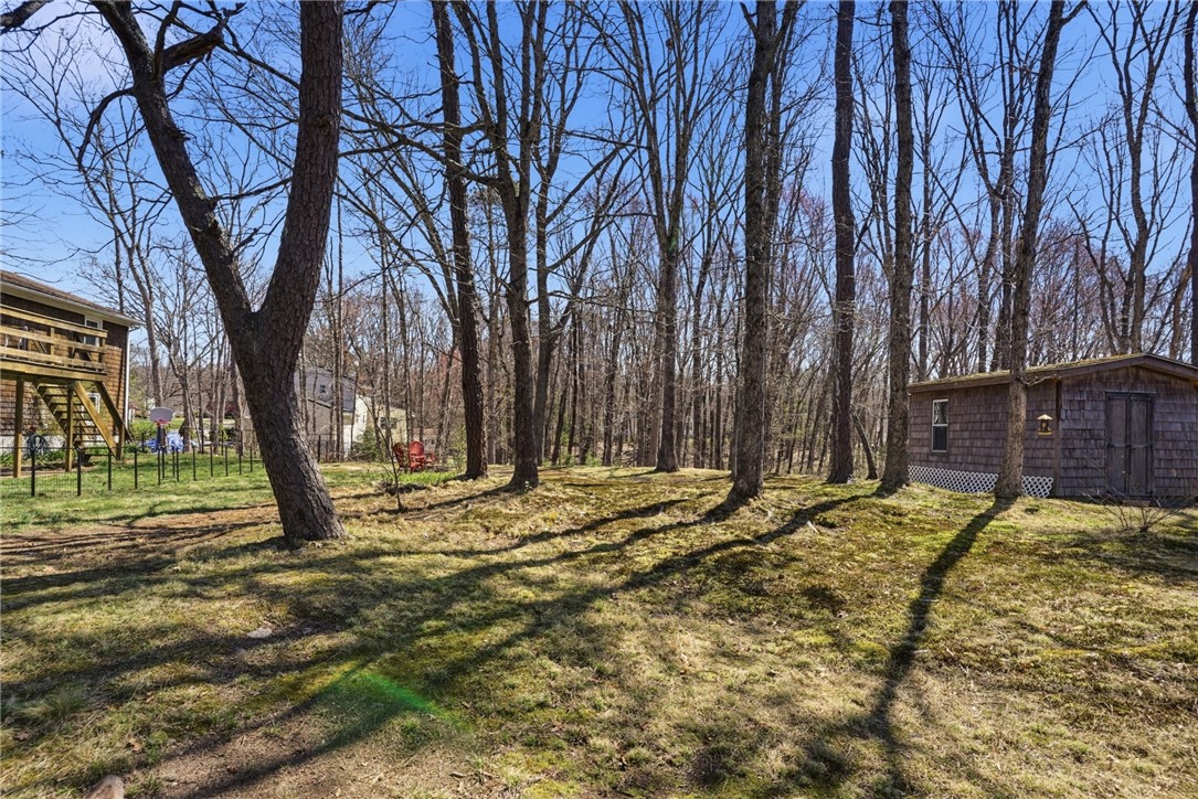 25 Daniel Drive Coventry, RI 02816 - Photo 34 of 37