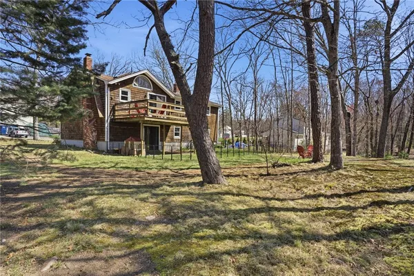 $449,900 | 25 Daniel Drive, Coventry, RI 02816