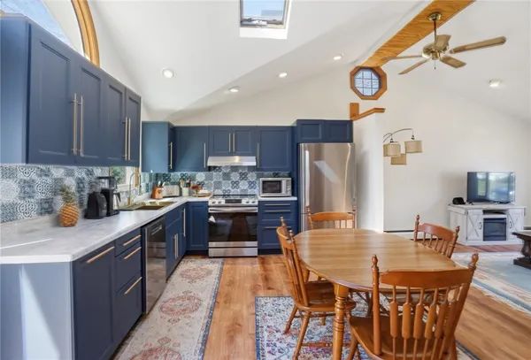 $449,900 | 25 Daniel Drive, Coventry, RI 02816