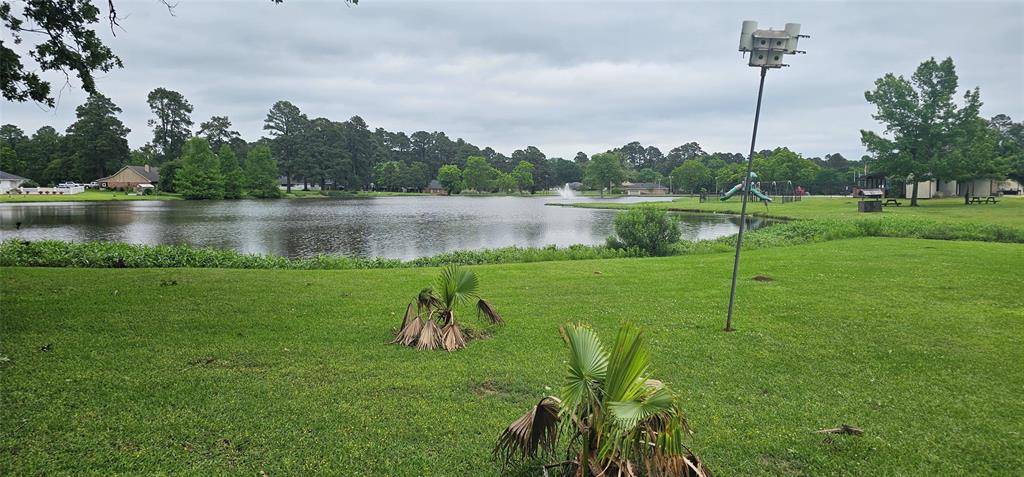 2 Woodfern Lane Haughton, LA 71037 - Photo 3 of 33 a view of a lake with a big yard