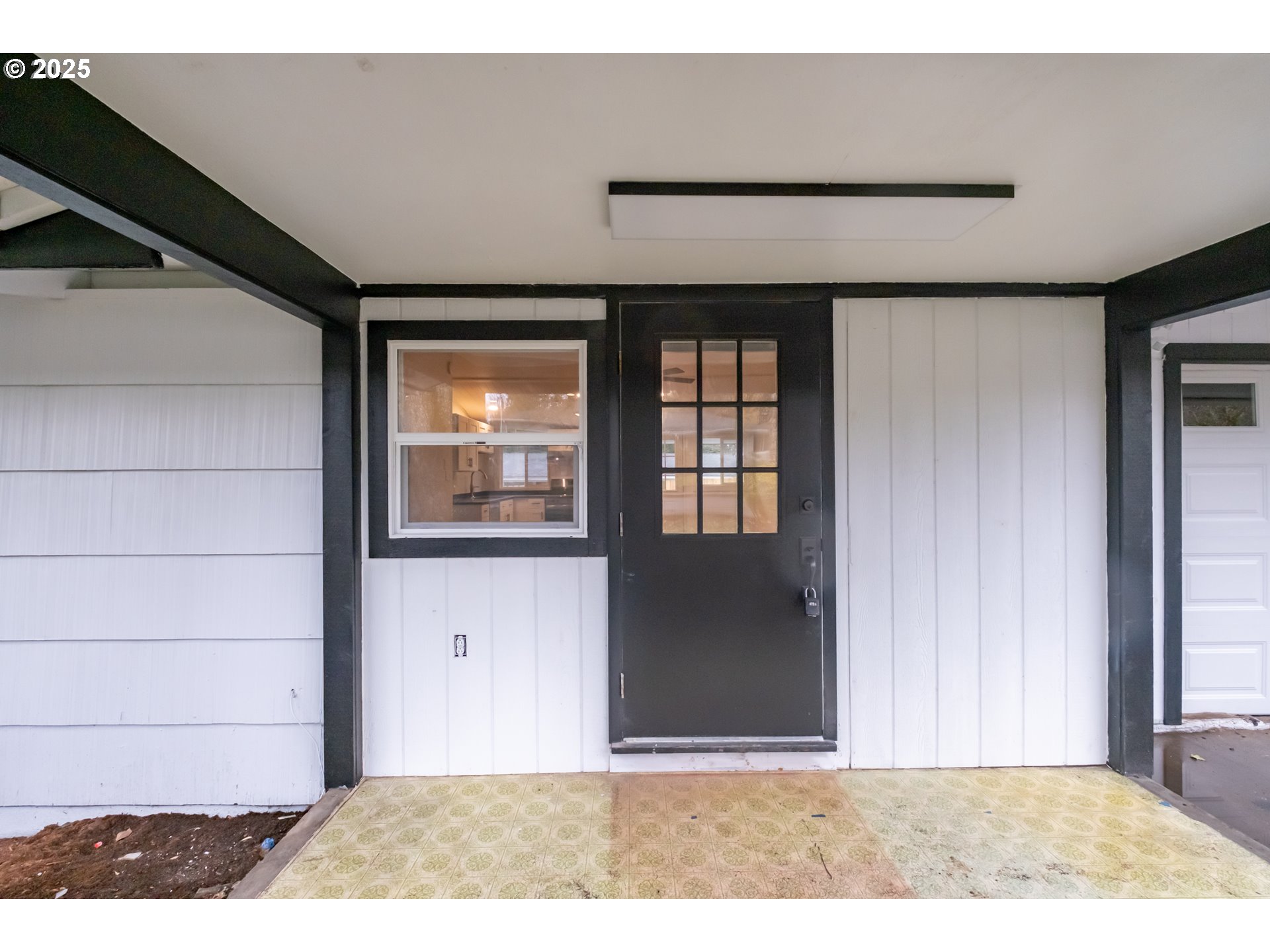 3698 Short Street Southeast Salem, OR 97302 - Photo 2 of 41