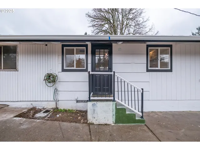 $379,900 | 3698 Short Street Southeast, Salem, OR 97302