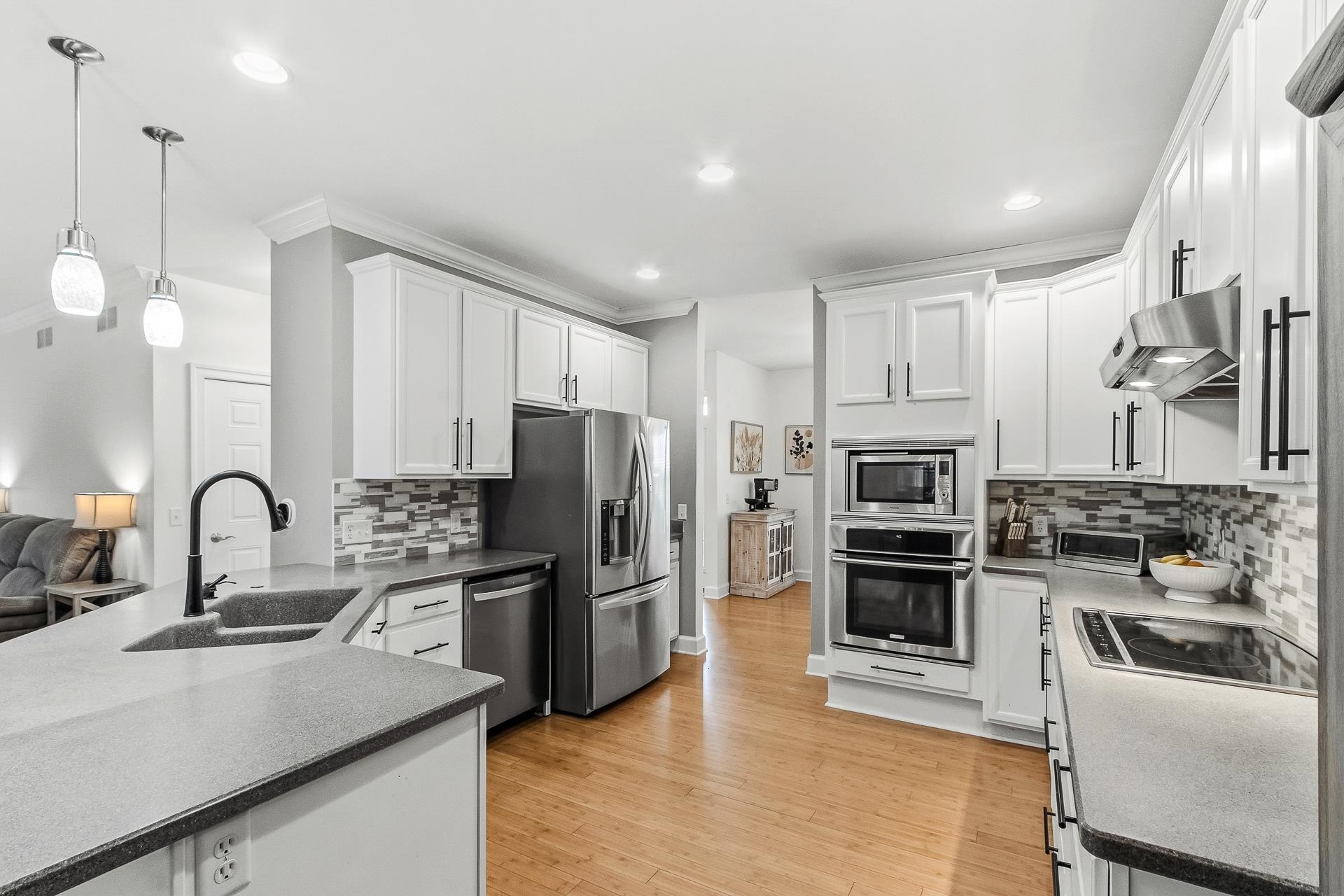 3281 Burke Road Sun Prairie, WI 53590 - Photo 11 of 78
