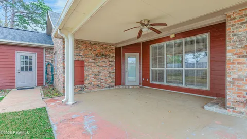 $369,990 | 408 Bon Mange Circle, Lafayette, LA 70506