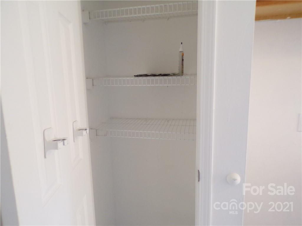 4094 C C & B Farm Road Conover, NC 28613 - Photo 11 of 29 Gallery Image 11