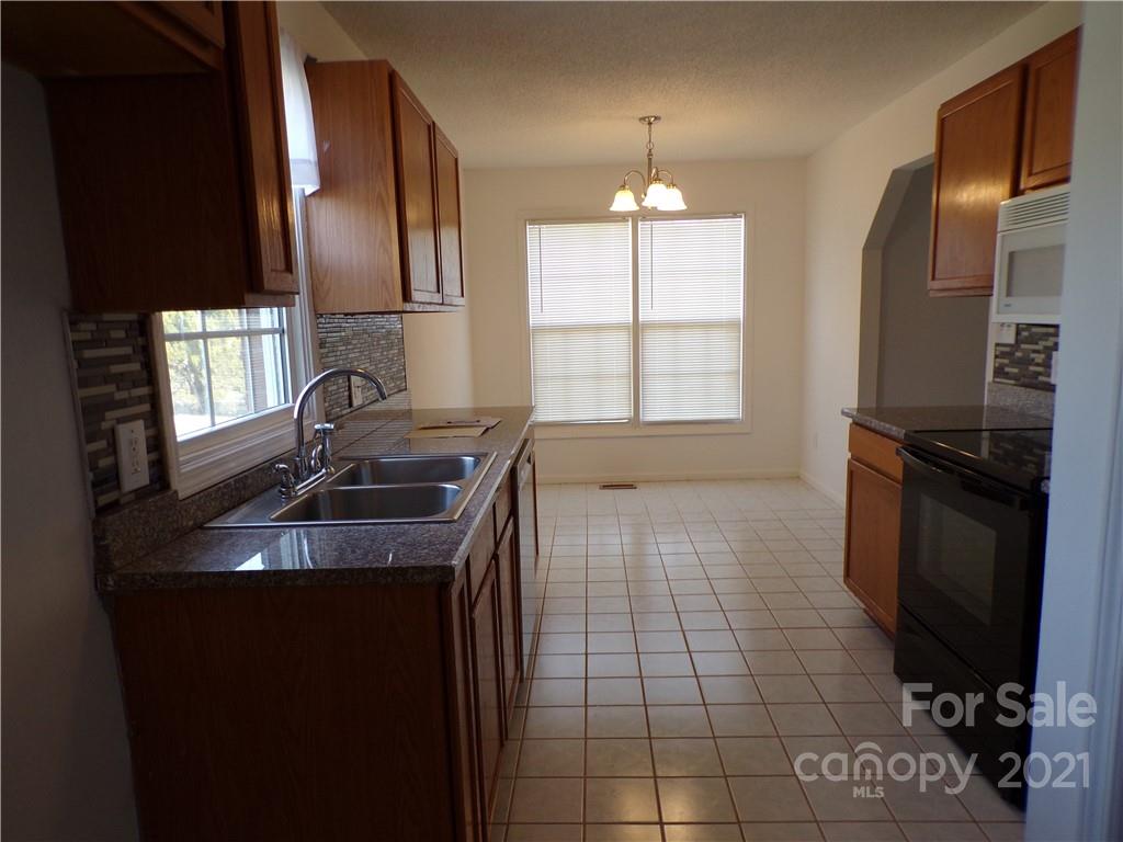 4094 C C & B Farm Road Conover, NC 28613 - Photo 12 of 29 Gallery Image 12