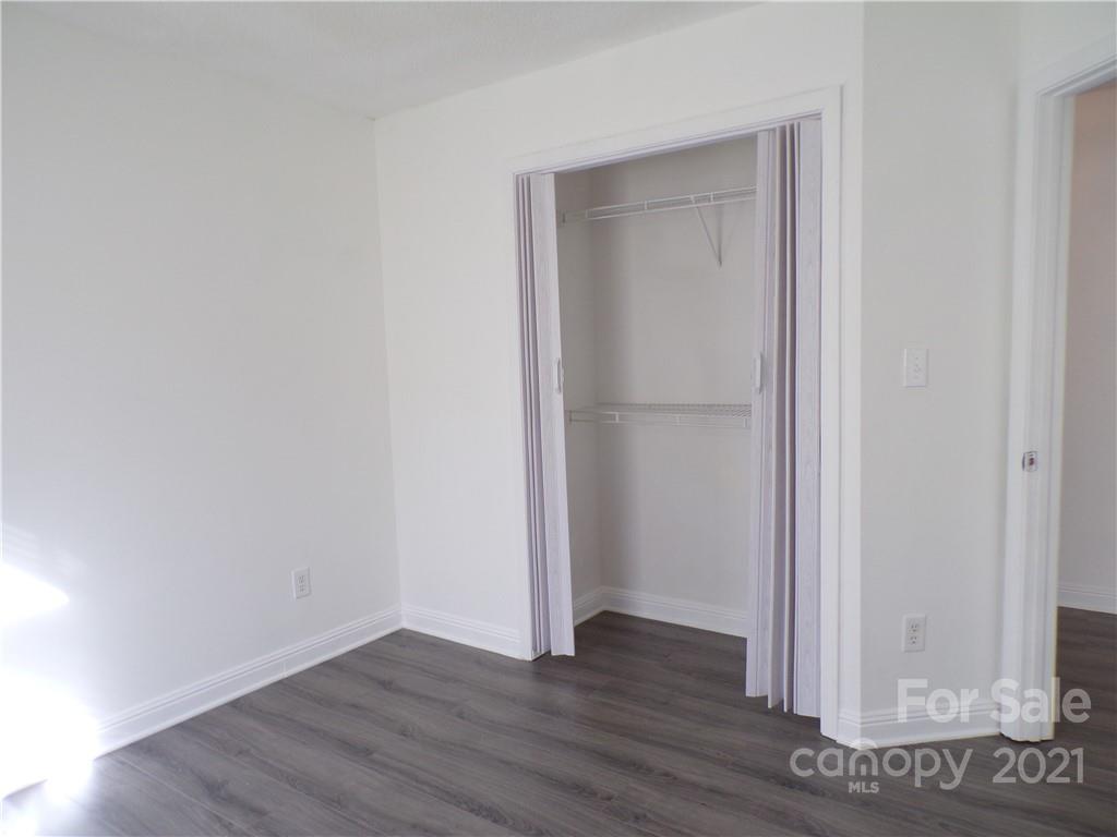 4094 C C & B Farm Road Conover, NC 28613 - Photo 21 of 29 Gallery Image 21