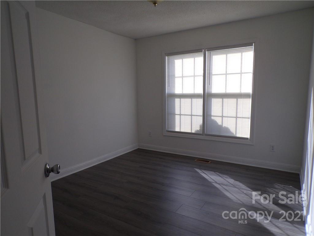 4094 C C & B Farm Road Conover, NC 28613 - Photo 22 of 29 Gallery Image 22