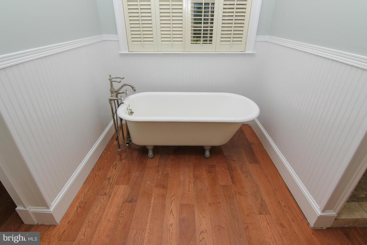 2516 Davidsonville Road Gambrills, MD 21054 - Photo 13 of 30 Bath (Master)