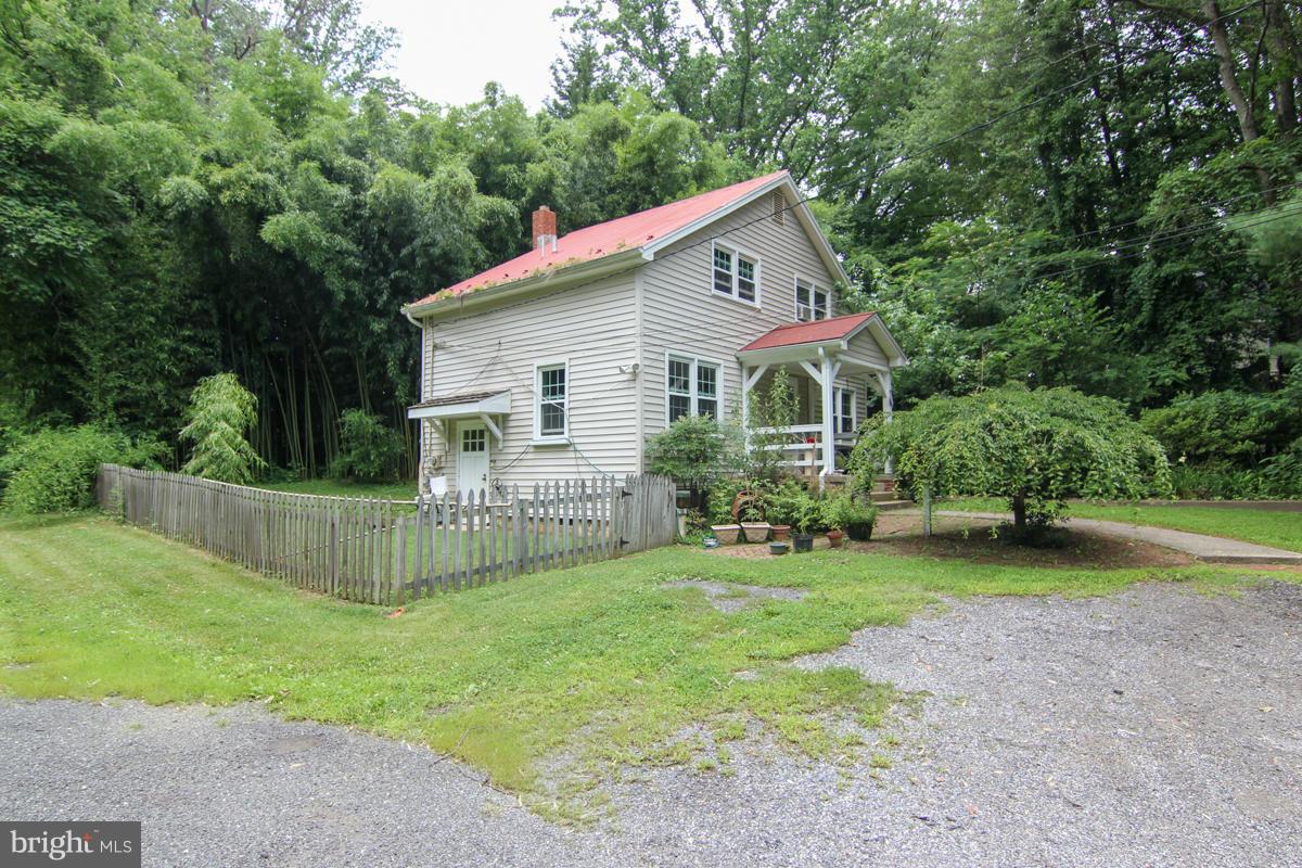 2516 Davidsonville Road Gambrills, MD 21054 - Photo 27 of 30 Guest House