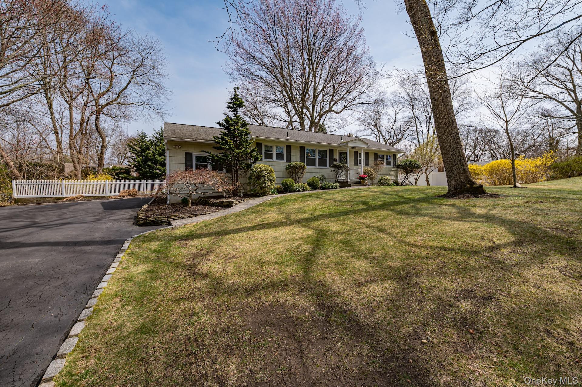 19 Harvard Road Shoreham, NY 11786 - Photo 1 of 30 The garage is accessed from the back
