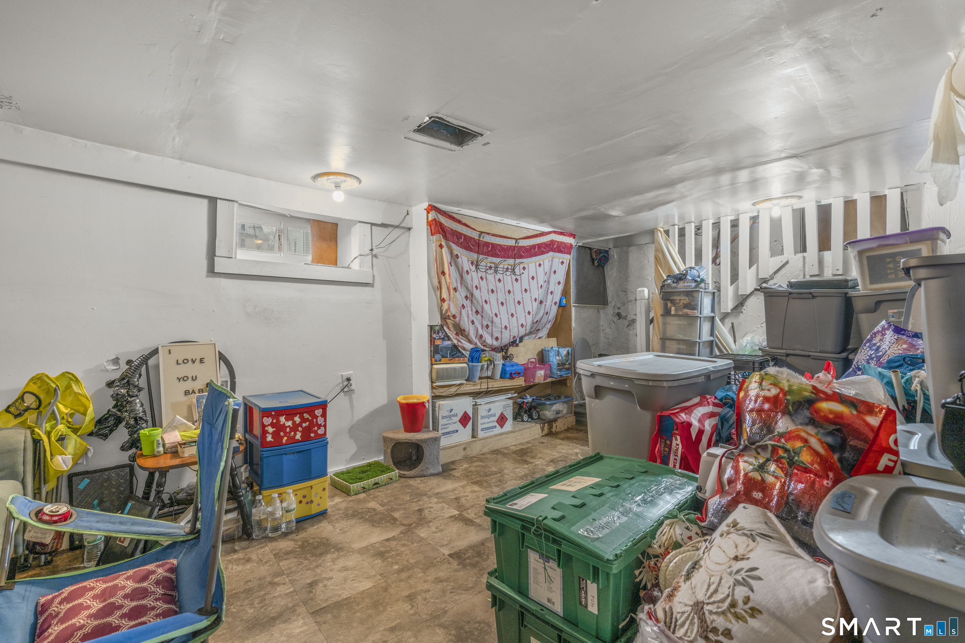 170 Judson Place Bridgeport, CT 06610 - Photo 11 of 17