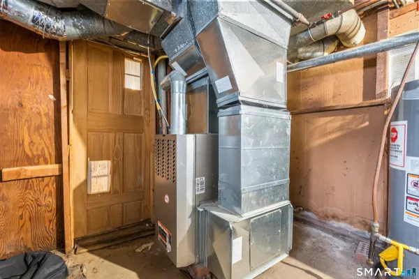 $359,000 | 170 Judson Place, Bridgeport, CT 06610