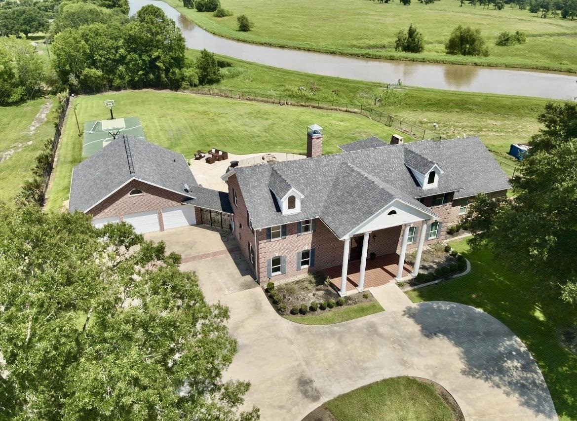 1132 Moore Road Beaumont, TX 77713 - Photo 3 of 50