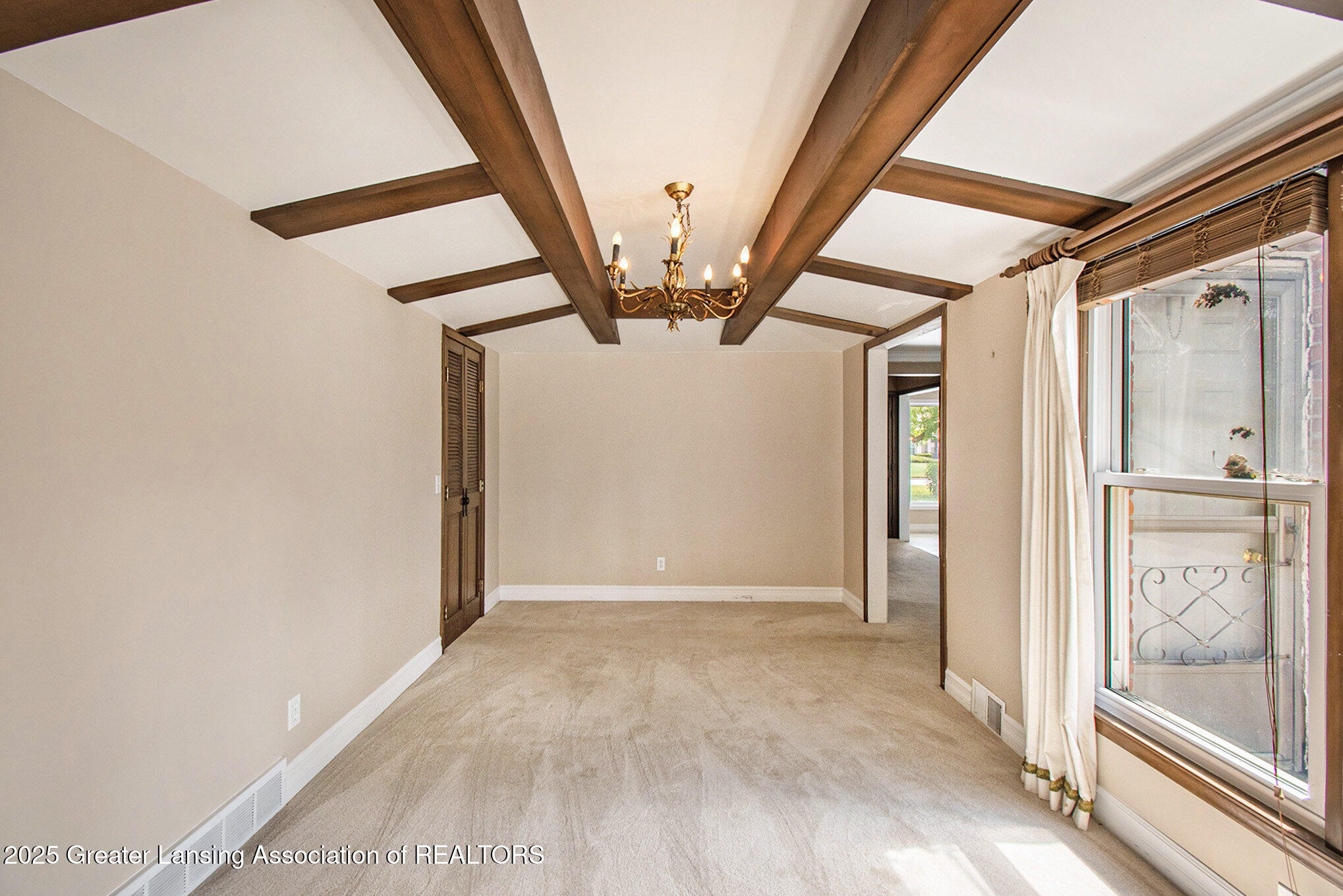 4227 Barton Road Lansing, MI 48917 - Photo 8 of 44 _ndp5253_189