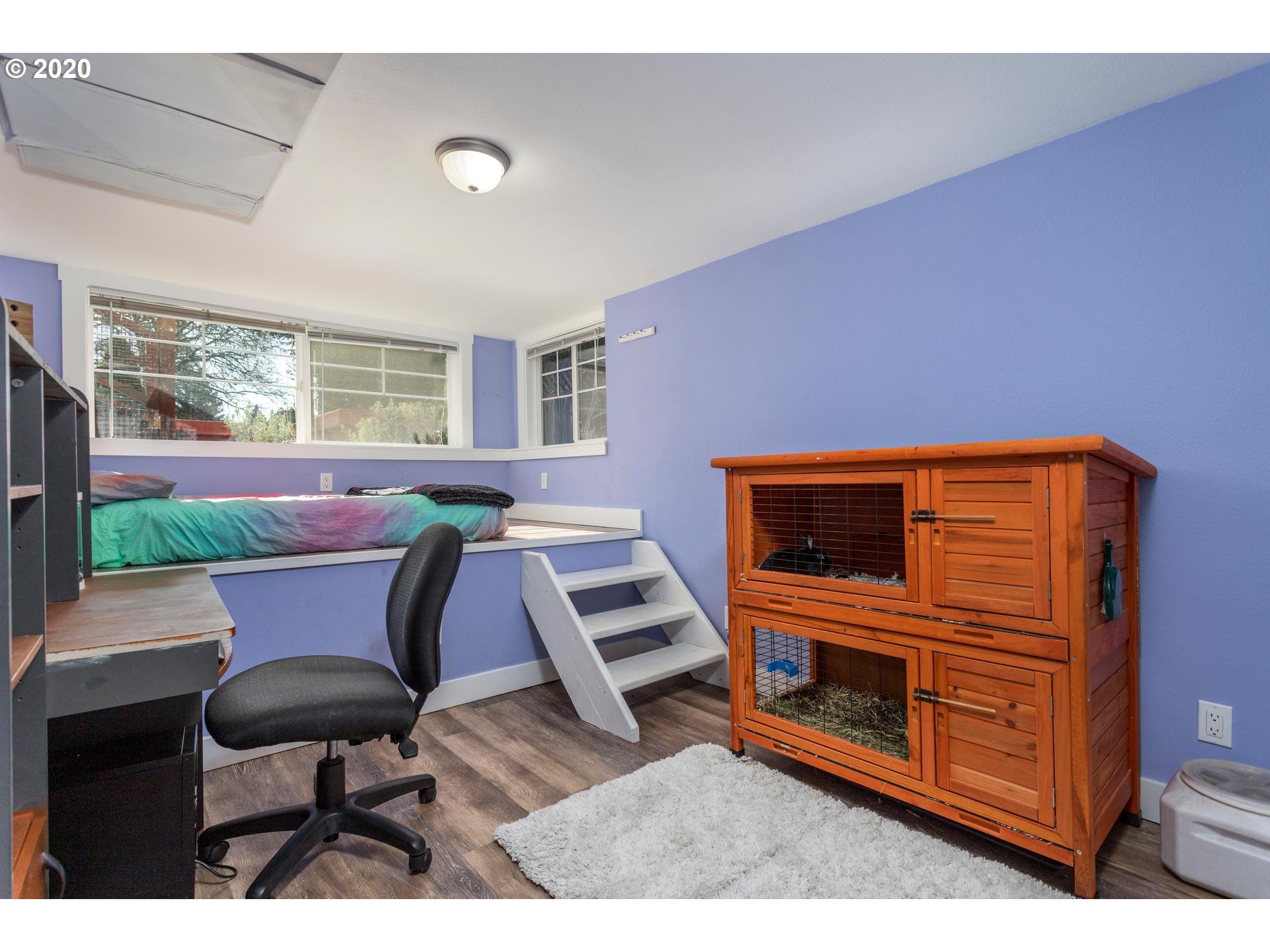 1025 Southwest Taylors Ferry Road Portland, OR 97219 - Photo 19 of 27 Gallery Image 19
