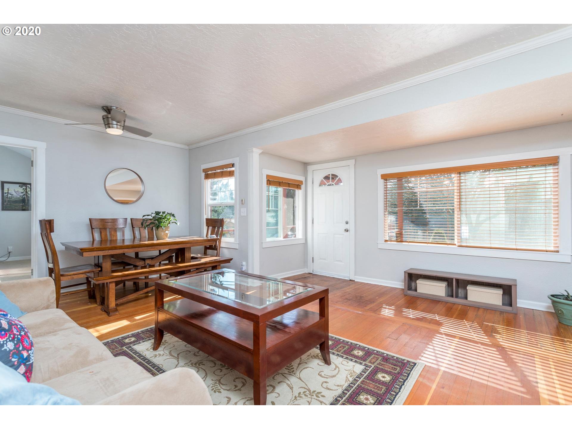 1025 Southwest Taylors Ferry Road Portland, OR 97219 - Photo 5 of 27 Gallery Image 5