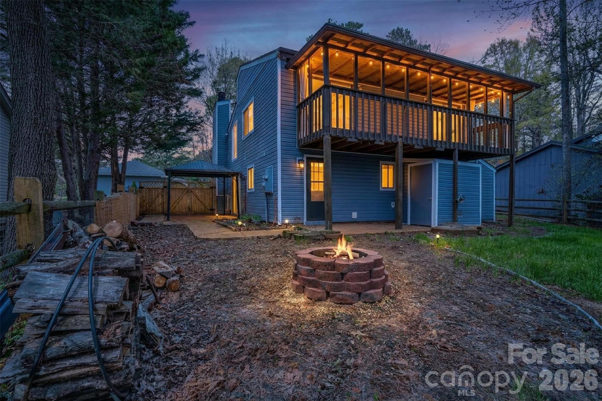 1121 Mai Kai Way Fort Mill, SC 29708 - Photo 30 of 35 a front view of a house with garden