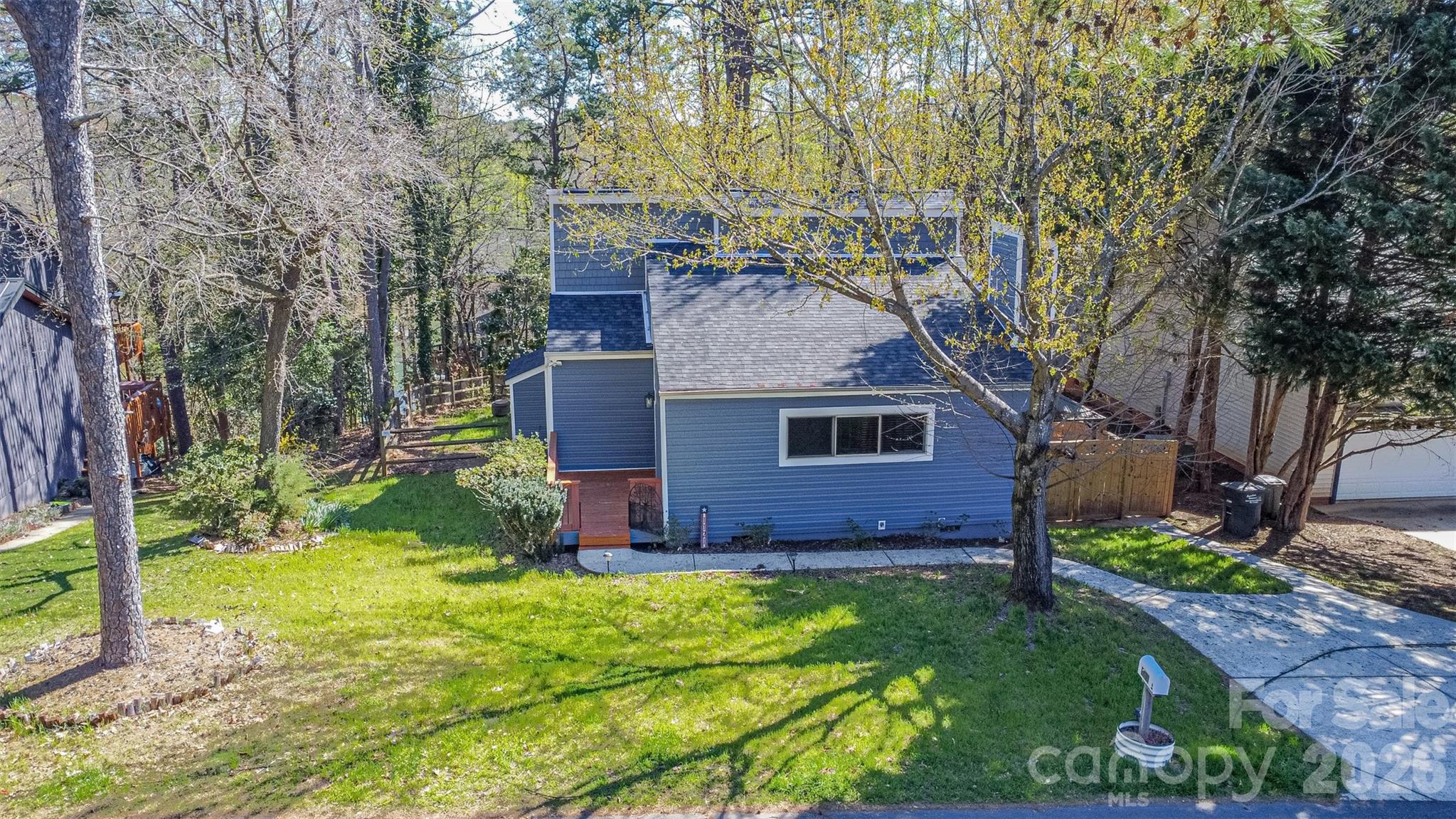 1121 Mai Kai Way Fort Mill, SC 29708 - Photo 35 of 35 a front view of house with yard and green space