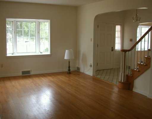 2878 Brodhead Road Aliquippa, PA 15001 - Photo 2 of 8 Living Room.