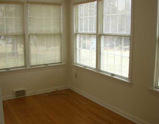 2878 Brodhead Road Aliquippa, PA 15001 - Photo 6 of 8 Den/Family/Great Room.
