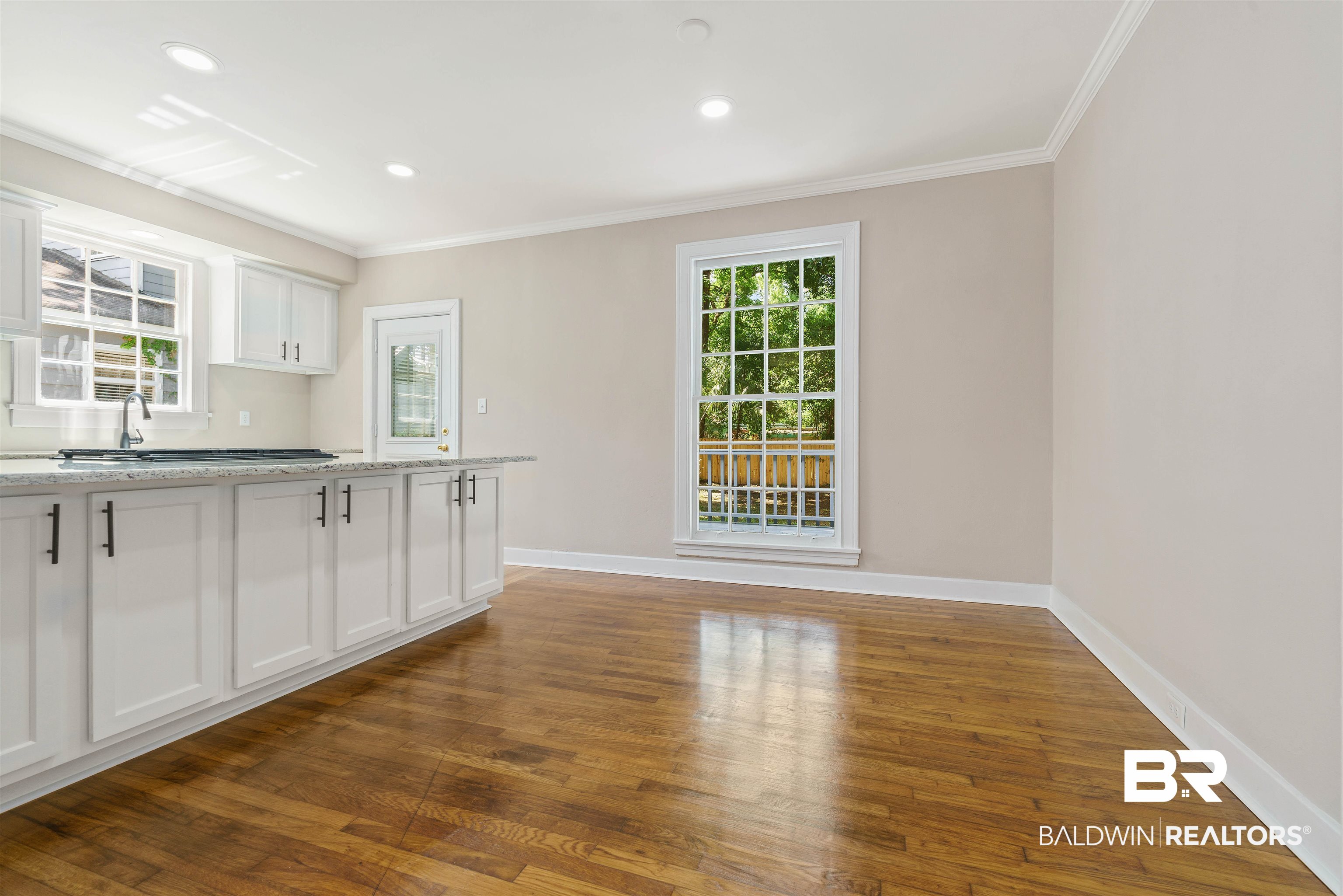 1621 Lamar Street Mobile, AL 36604 - Photo 12 of 25