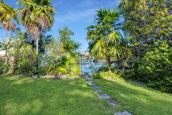 $1,350,000 | 228-230 Apache Street, Tavernier, FL 33070